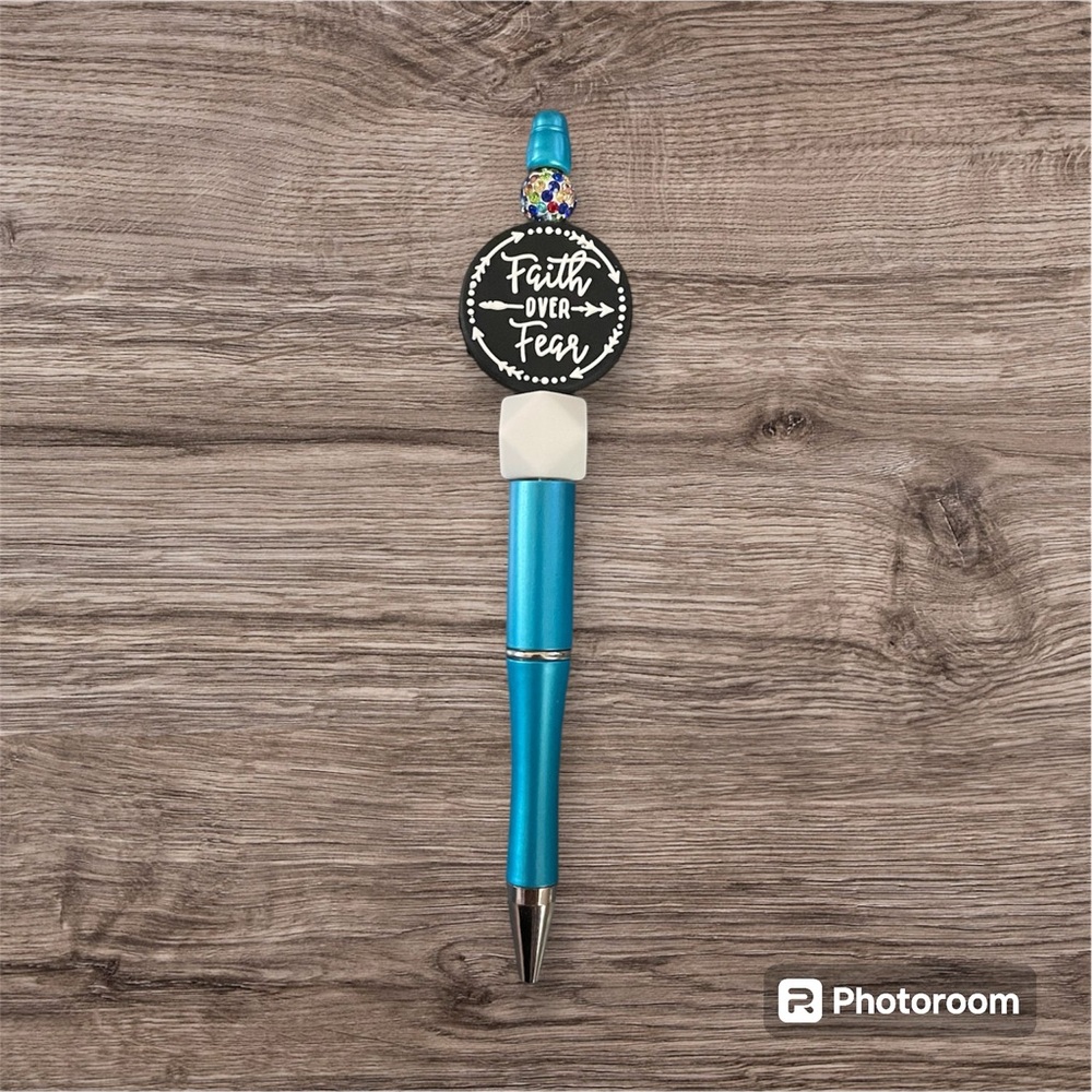 BEADED PEN - Faith Over Fear